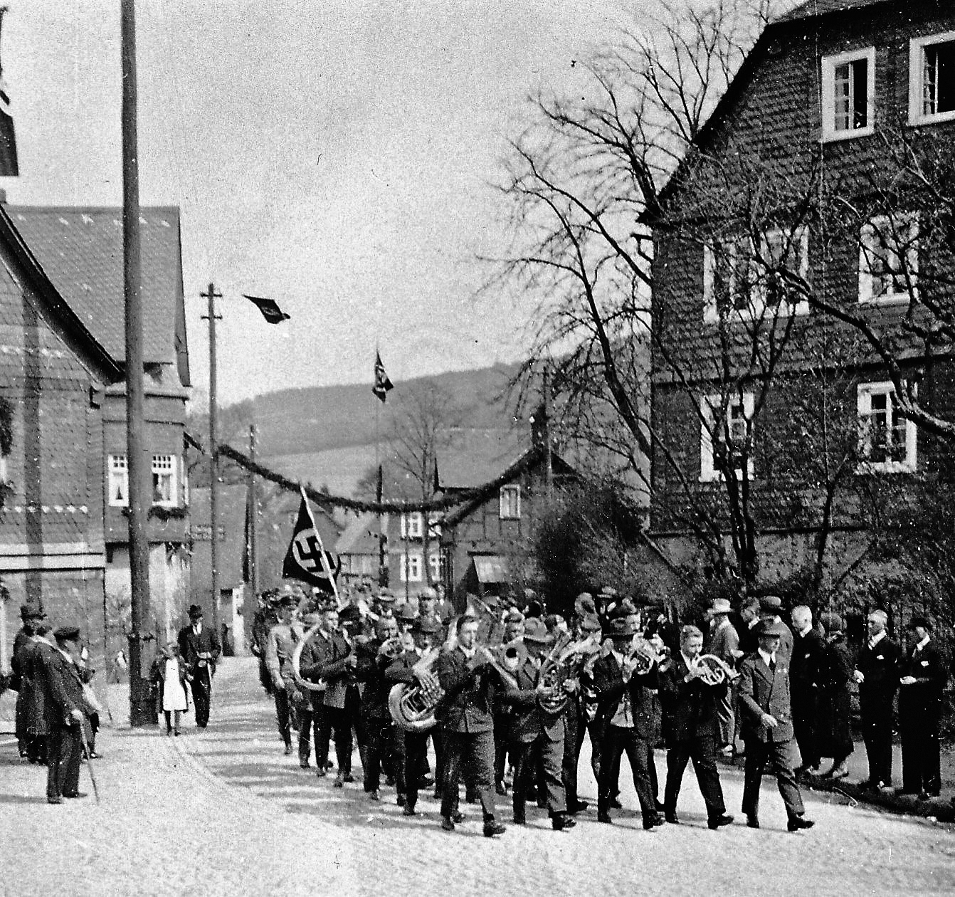 Aufmarsch mit Posaunenchor 1933
