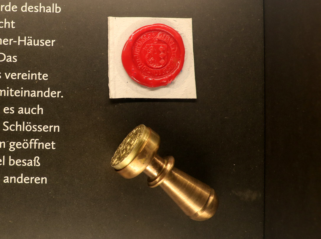 Foto von Siegel und Siegelstempel